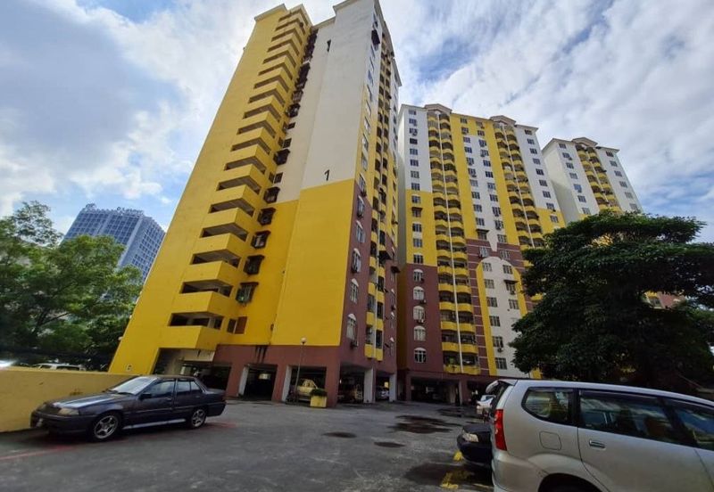 Pangsapuri Lagoon Perdana