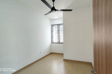 Serenia Amani @ Serenia City