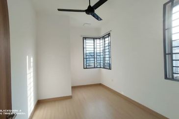 Serenia Amani @ Serenia City