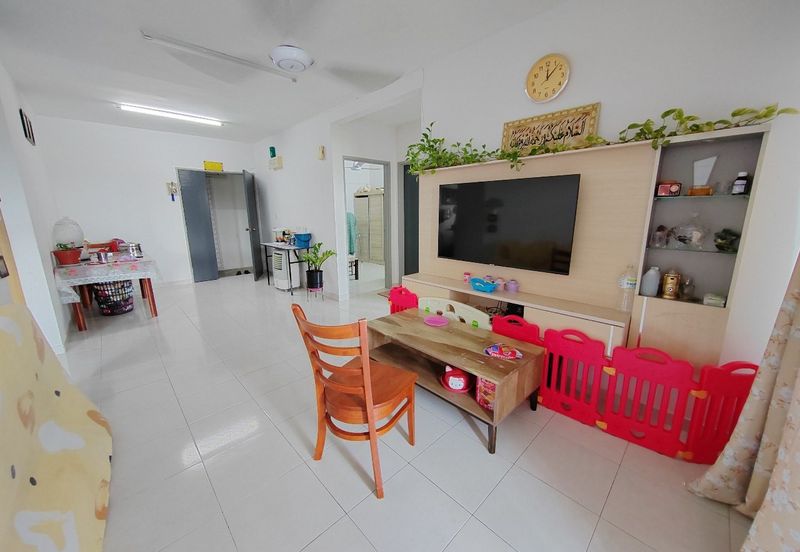 Residensi Laguna Biru 2