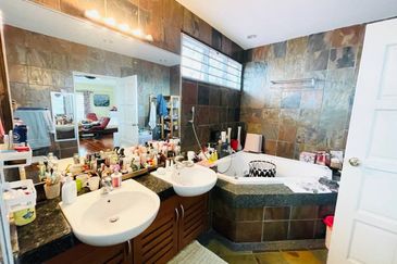 Country Heights Kajang