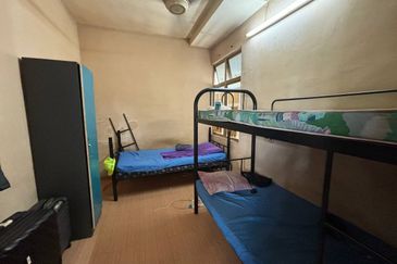 Pangsapuri Lagoon Perdana