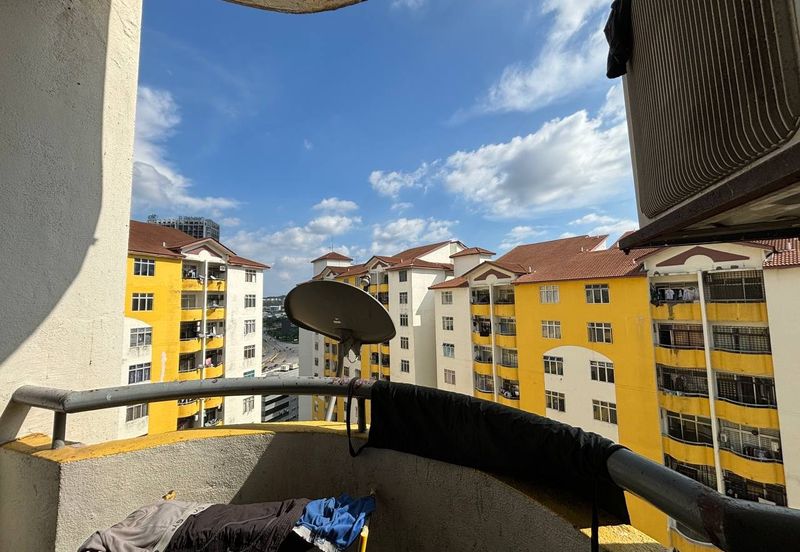 Pangsapuri Lagoon Perdana