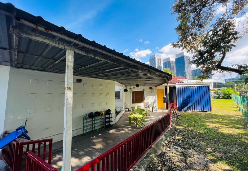 Kampung Datuk Keramat