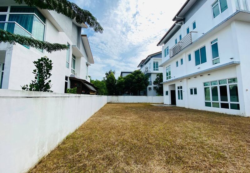 Ambrosia @ Kinrara Residence