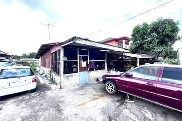 Kampung Batu Muda
