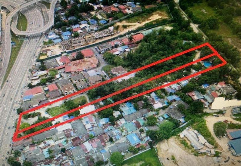 Pantai Dalam Kampung Kerinchi