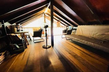 WITH CHALET| TOP OF HILL Agriculture Land, Beranang, Semenyih For Sale