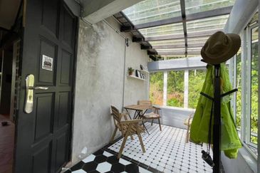 WITH CHALET| TOP OF HILL Agriculture Land, Beranang, Semenyih For Sale