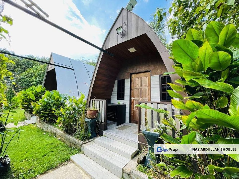 WITH CHALET| TOP OF HILL Agriculture Land, Beranang, Semenyih For Sale, Selangor, Beranang