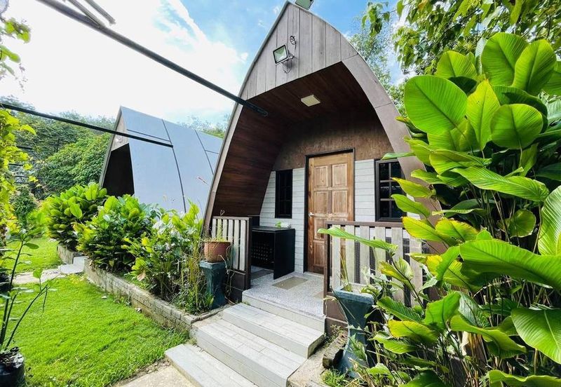 WITH CHALET| TOP OF HILL Agriculture Land, Beranang, Semenyih For Sale