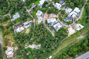 [CORNER] 3 Parcels of Bungalow Lot Country Heights Damansara For Sale