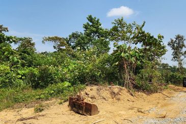 Residential Potential Development Land Gadong Jaya, Labu, Negeri Sembilan For Sale