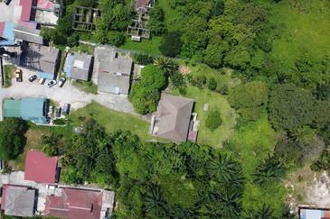 [FRONTING LDP] Commercial Potential Development Land Batu 13, Puchong For Sale