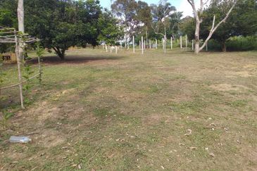 Jalan Bukit Cherakah