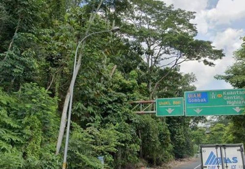 [FRONTING MAIN ROADS] Residential Potential Development Land Batu 8, Ulu Gombak For Sale