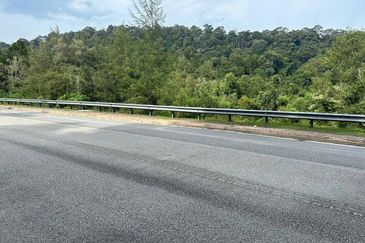 [FRONTING ROAD] Mix Development Land Teluk Chempedak, Kuantan, Pahang For Sale