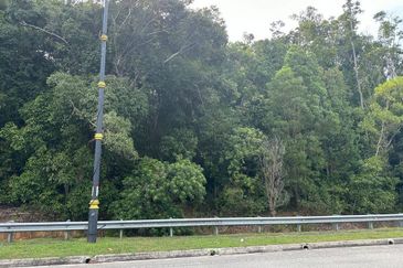 [FRONTING ROAD] Mix Development Land Teluk Chempedak, Kuantan, Pahang For Sale