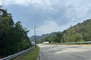 [FRONTING ROAD] Mix Development Land Teluk Chempedak, Kuantan, Pahang For Sale