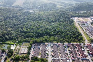 Residential Potential Development Land Taman Desa Saga, Nilai For Sale