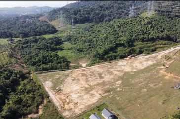 Residential Potential Development Land Jenderam, Dengkil For Sale