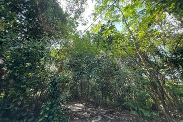 [FRONTING ROAD] Residential Potential Development Land Sungai Merab, Kajang For Sale