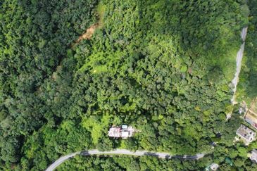 [FRONTING ROAD] Residential Potential Development Land Sungai Merab, Kajang For Sale