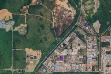 Industrial Land Kawasan Perindustrian Teluk Kalong, Kemaman For Sale  Asking price : RM5.5m (Negotiable)  PROPERTY DETAILS: - Industrial Land - Rectan