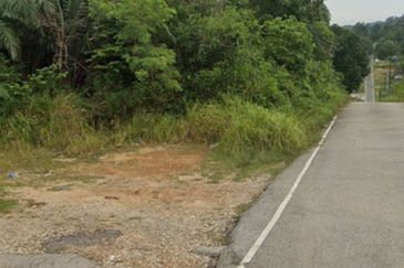 Jalan Bukit Cherakah