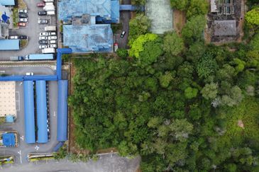 Petrol Station Land Ayer Keroh, Melaka For Sale