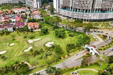 Tropicana Golf & Country Resort