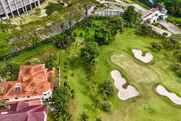 Tropicana Golf & Country Resort