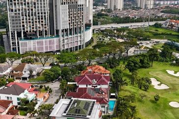 Tropicana Golf & Country Resort