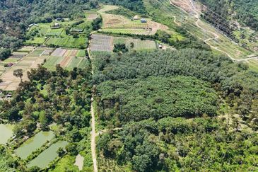 [NEAR NOTTINGHAM UNIVERSITY] Potential Development Land Semenyih, Selangor For Sale