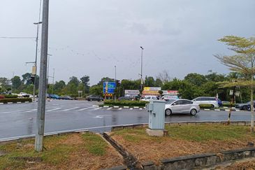 [FRONTING MAIN ROAD] Commercial Development Land Temerloh, Pahang For Sale