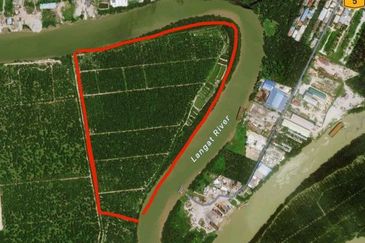 Industrial Potential Development Land Jenjarom, Selangor For Sale
