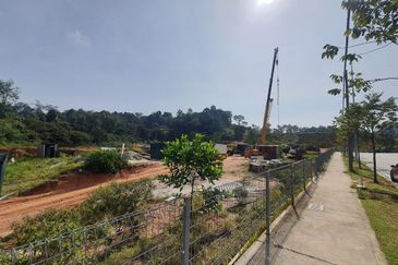 FREEHOLD | MALAY RESERVED 4 Parcel of Development Land at Serene Mont Kiara, Kuala Lumpur For Sale