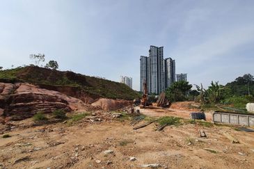 FREEHOLD | MALAY RESERVED 4 Parcel of Development Land at Serene Mont Kiara, Kuala Lumpur For Sale