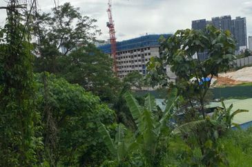 Pantai Dalam Kampung Kerinchi