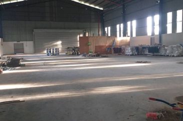 [WITH WAREHOUSE] Industrial Land, Hulu Semenyih For Sale