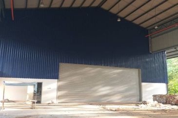 [WITH WAREHOUSE] Industrial Land, Hulu Semenyih For Sale