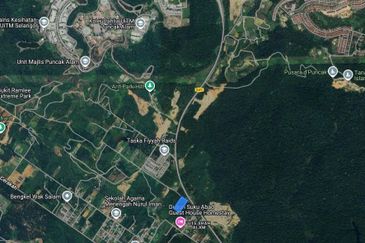 Jalan Bukit Cherakah 