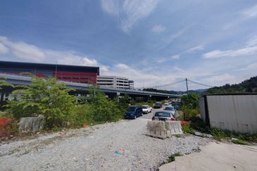 [FACING MAIN ROAD] Commercial Potential Development Land MRR2, Gombak For Sale