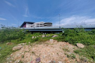 [FACING MAIN ROAD] Commercial Potential Development Land MRR2, Gombak For Sale