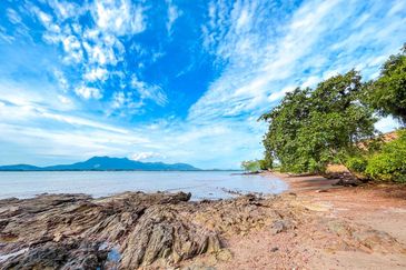 [SEA FRONTAGE] Resort Potential Development Land Pantai Telok Nipah, Kedah