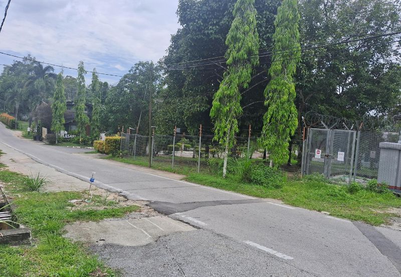[FRONTING ROAD] Residential Potential Development Land Lorong Orkid, Kuang For Sale