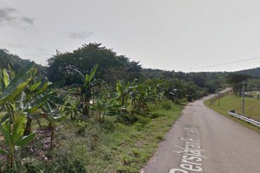 [FRONTING ROAD] Residential Development Land Persiaran Puncak Mekar, RKT Kampung Tengah, Sungai Merab For Sale