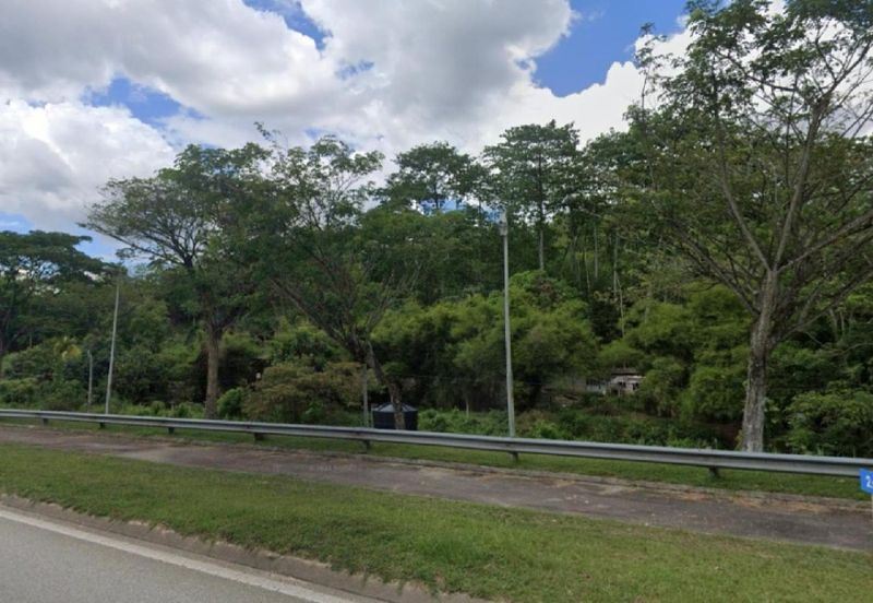 [FRONTING ROAD] Residential Development Land Persiaran Puncak Mekar, RKT Kampung Tengah, Sungai Merab For Sale