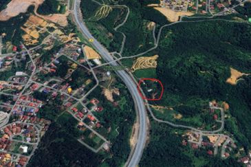 [FRONTING ROAD] Residential Development Land Persiaran Puncak Mekar, RKT Kampung Tengah, Sungai Merab For Sale