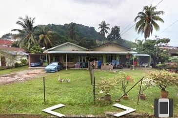 Bungalow Land Kampung Klang Gates Baharu, Kuala Lumpur For Sale